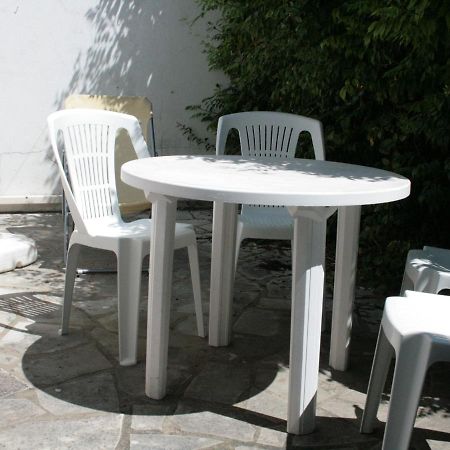 Maison Avec Courette A 450M De La Plage Et Proche Commerces - Tout Equipee - Fr-1-22-176 滨海拉特朗什 外观 照片