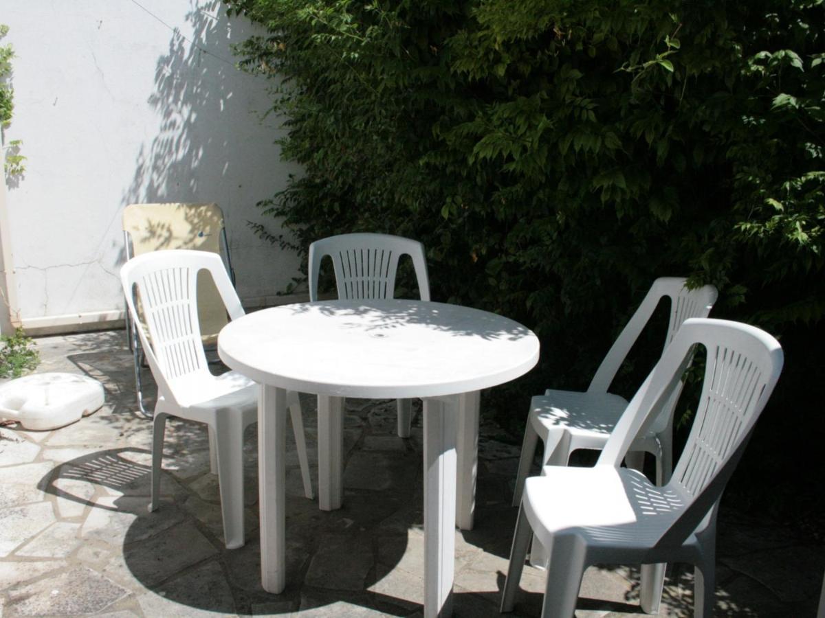 Maison Avec Courette A 450M De La Plage Et Proche Commerces - Tout Equipee - Fr-1-22-176 滨海拉特朗什 外观 照片